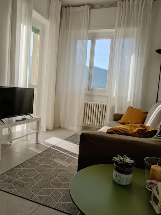 Appartamento Casa Alice Omegna Buitenkant foto